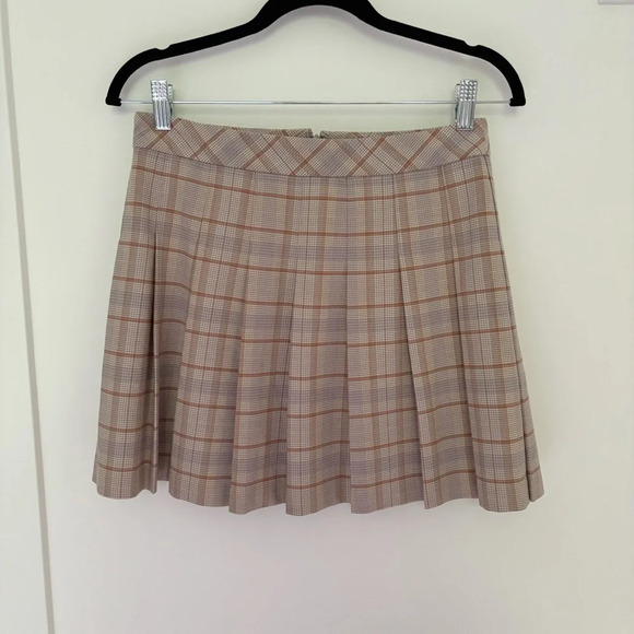 Aritzia Sunday Best Olive Micro Pleated Plaid Skirt Size 8 Academia Preppy - Picture 3 of 9